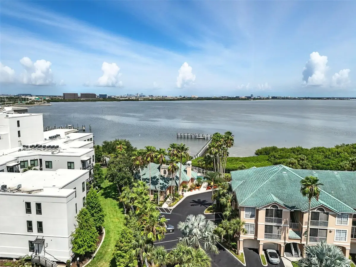 1103 Bay Club Circle #1103, Tampa, FL 33607 - Image #1