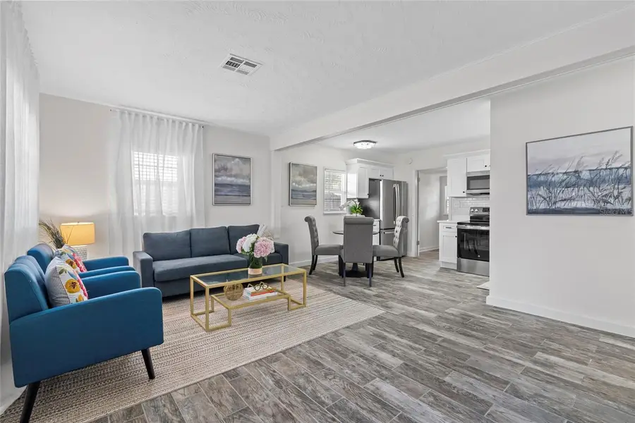 326 50th Avenue N, Saint Petersburg, FL 33703 - Image #3