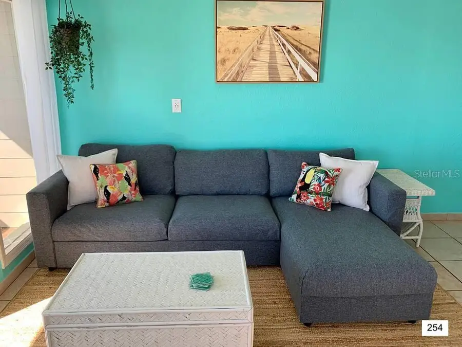 2506 N Rocky Point Drive #254, 301, 335, 414, 454, Tampa, FL 33607 - Image #2