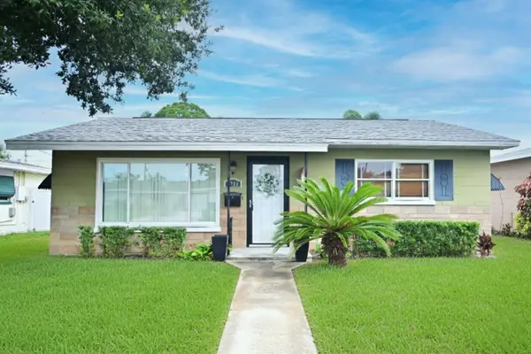 4744 11th Avenue N, ST PETERSBURG, FL 33713