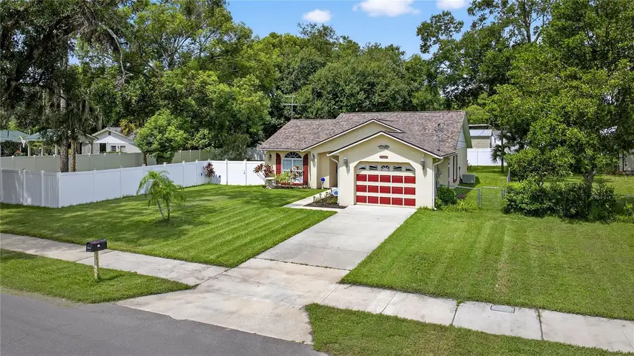 5731 17th Street, Zephyrhills, FL 33542 - Image #2