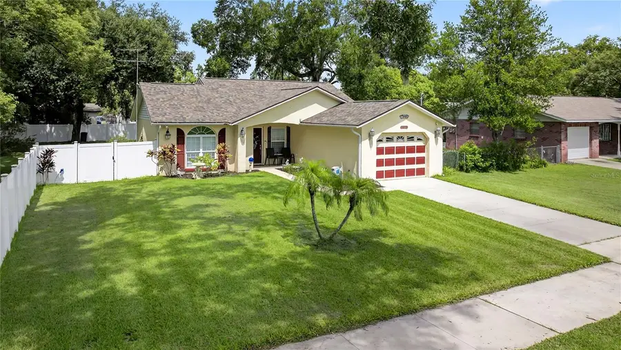 5731 17th Street, Zephyrhills, FL 33542 - Image #3