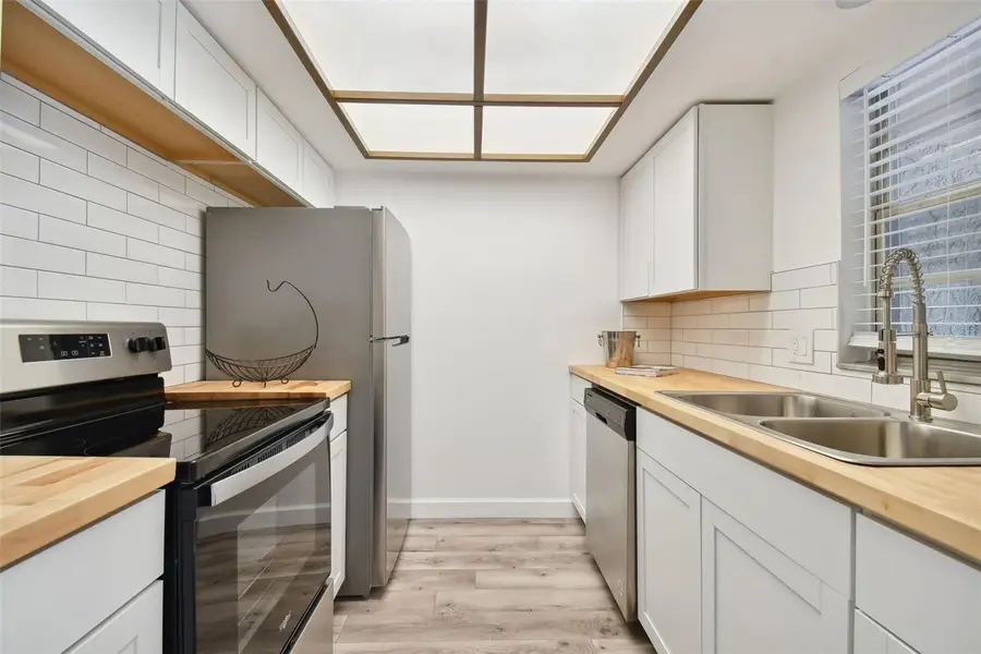 9700 Starkey Road #322, Seminole, FL 33777 - Image #2