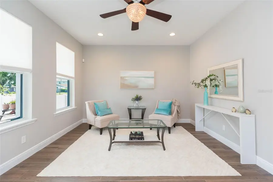 4007 W Gray Street, Tampa, FL 33609 - Image #2