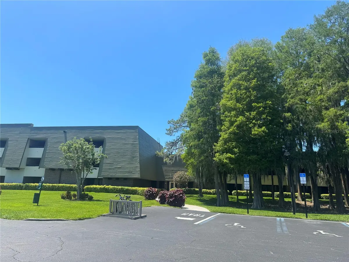 36750 Us Highway 19 N #4-304, Palm Harbor, FL 34684 - Image #1