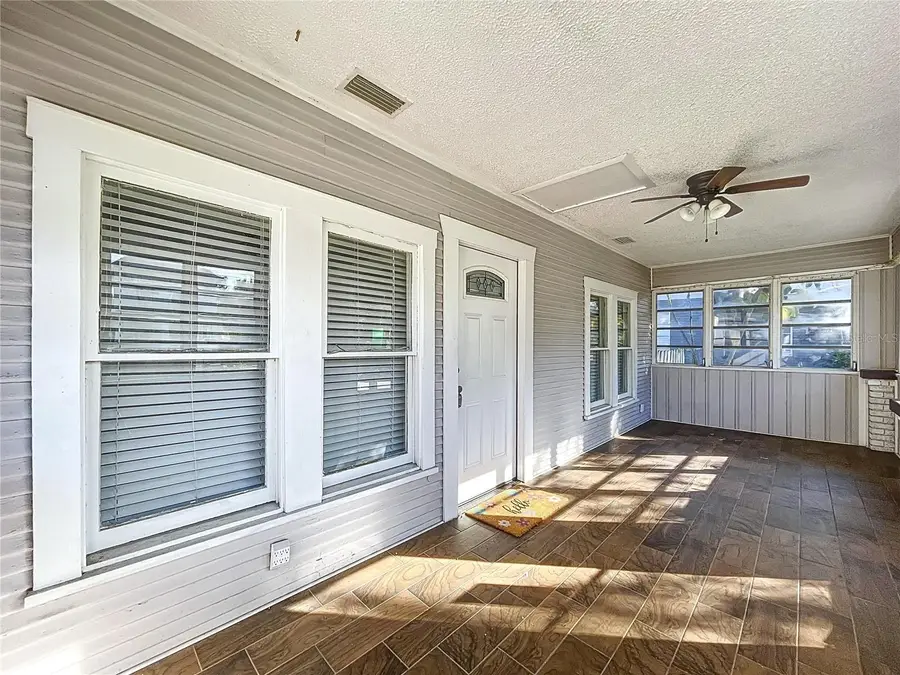 213 W Wilder Avenue, Tampa, FL 33603 - Image #2