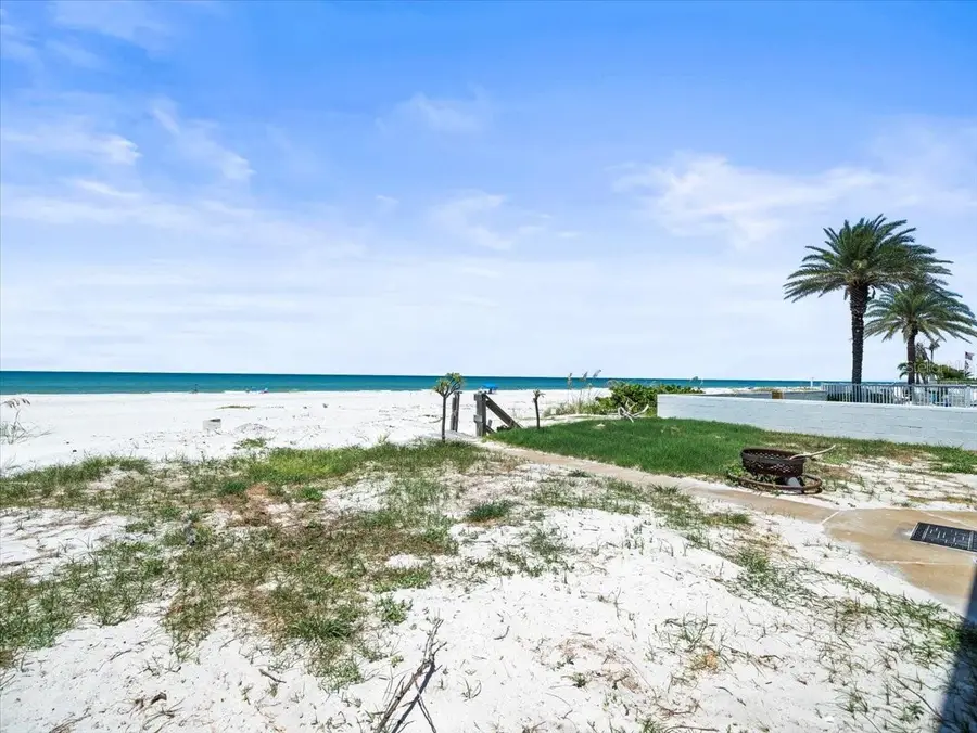 18218 Sunset Boulevard #B, Saint Petersburg, FL 33708 - Image #2