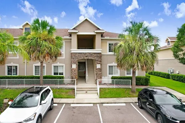 1195 Godavari Way #206, WESLEY CHAPEL, FL 33543