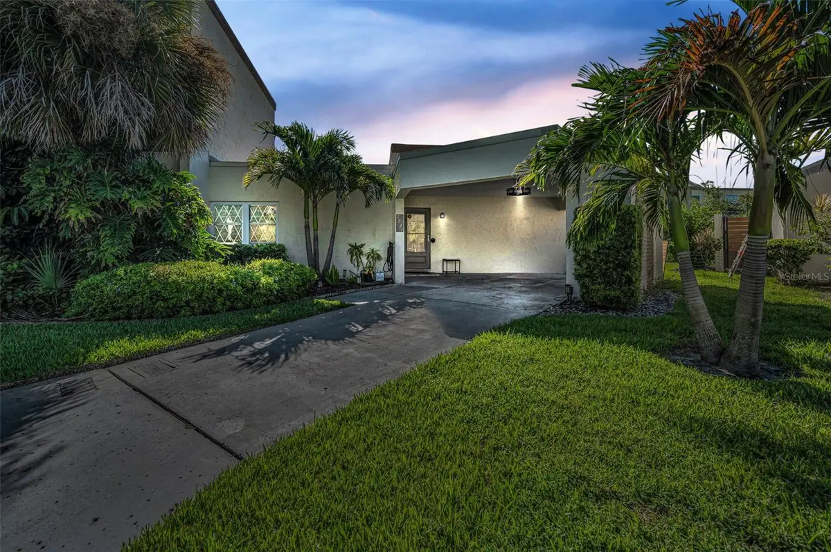 2721 Haverhill Court, Clearwater, FL 33761 - Image #1