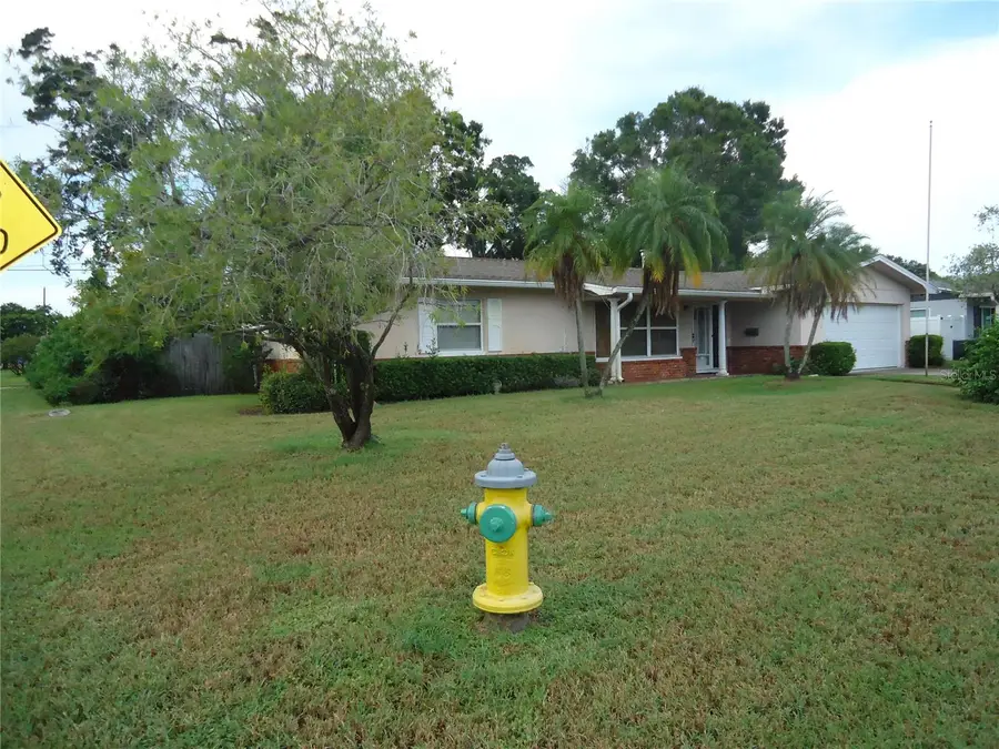 5463 4th Avenue N, Saint Petersburg, FL 33710 - Image #2