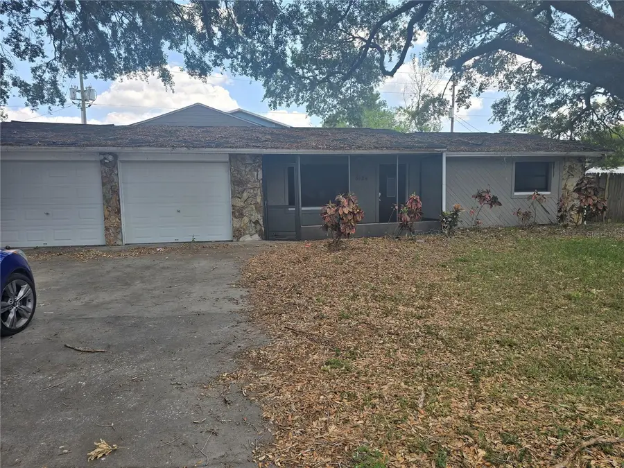 6124 11th Street, Zephyrhills, FL 33542 - Image #2
