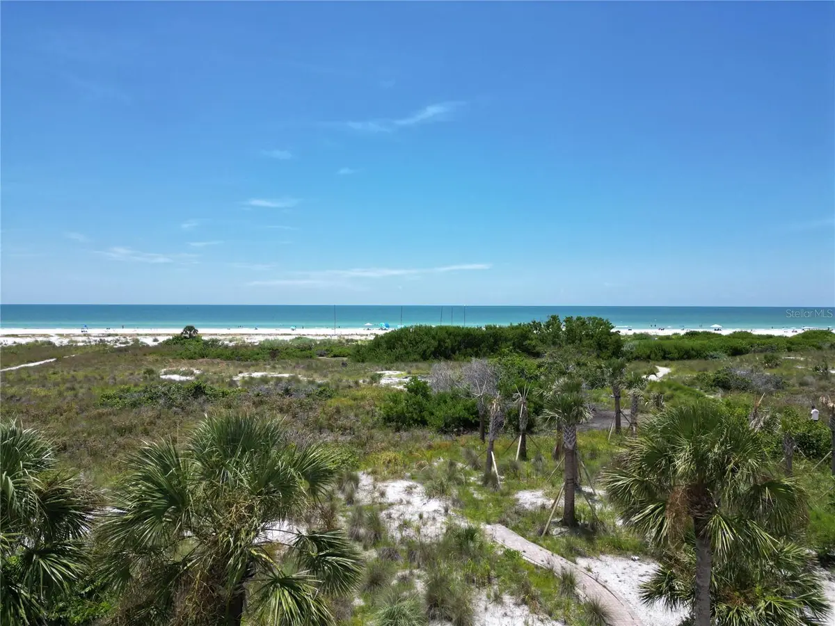 460 Beach Road #B2, Sarasota, FL 34242 - Image #1