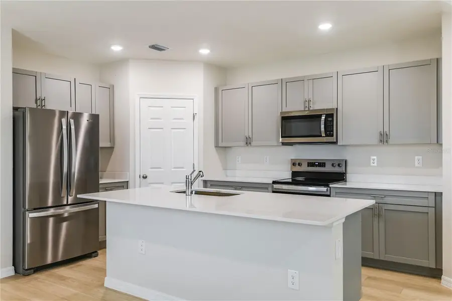 3735 King Hill Drive, Haines City, FL 33844 - Image #2