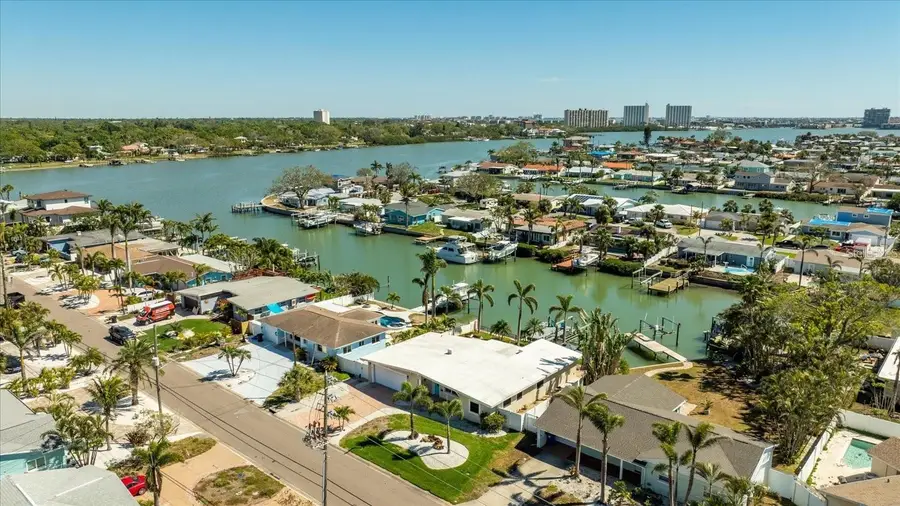 7870 Causeway Boulevard S, Saint Petersburg, FL 33707 - Image #3