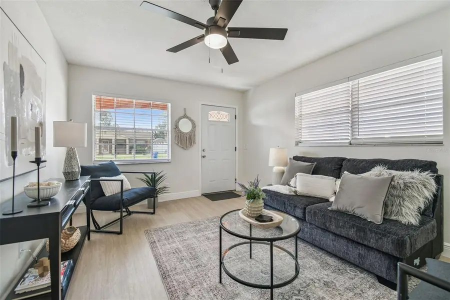 2067 Balfour Circle, Tampa, FL 33619 - Image #2