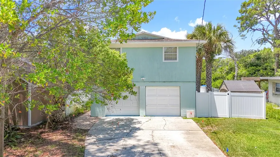 125 Mystic Lake Terrace N, Saint Petersburg, FL 33702 - Image #3