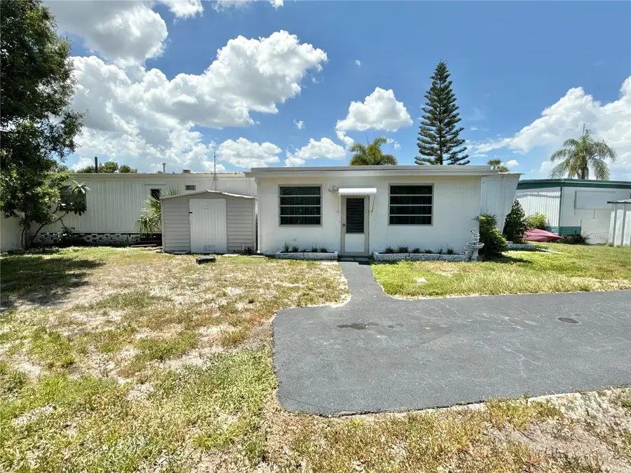 232 Mount Curve Avenue Ne #1, Saint Petersburg, FL 33702 - Image #3