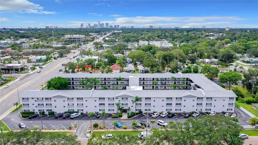 4050 4th Street N #304, Saint Petersburg, FL 33703 - Image #2