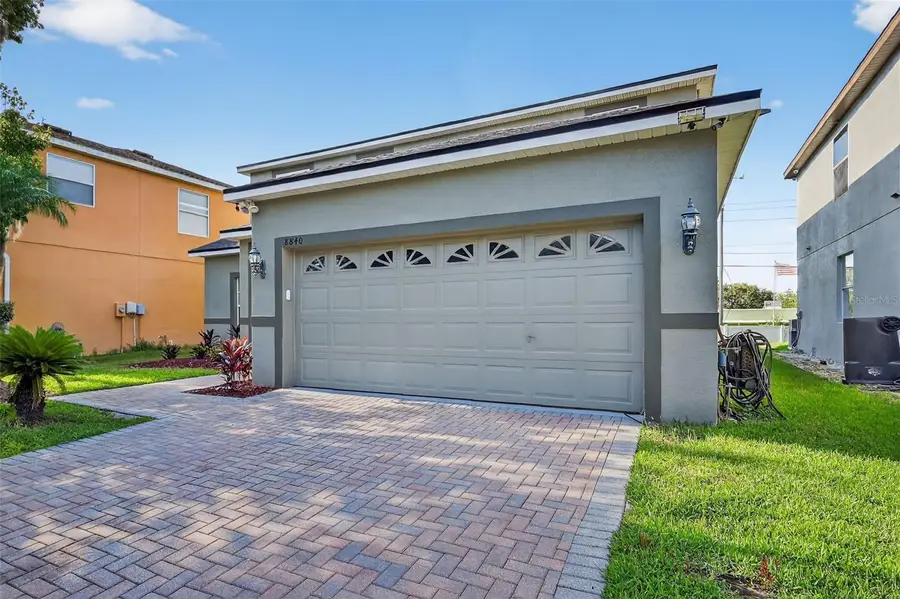 8840 Cameron Crest Drive, Tampa, FL 33626 - Image #2