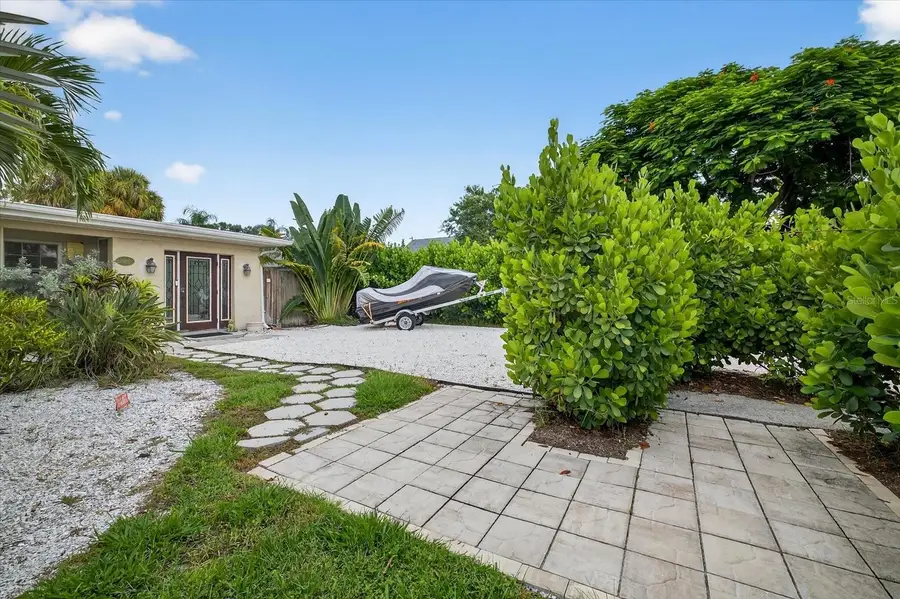 6389 2nd Avenue N, Saint Petersburg, FL 33710 - Image #3