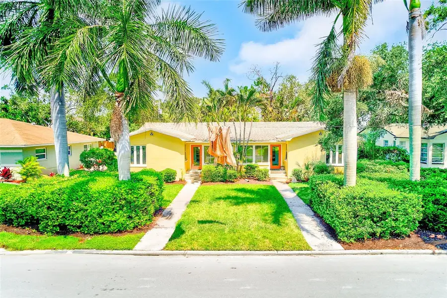 240-242 Mateo Way Ne, Saint Petersburg, FL 33704 - Image #2