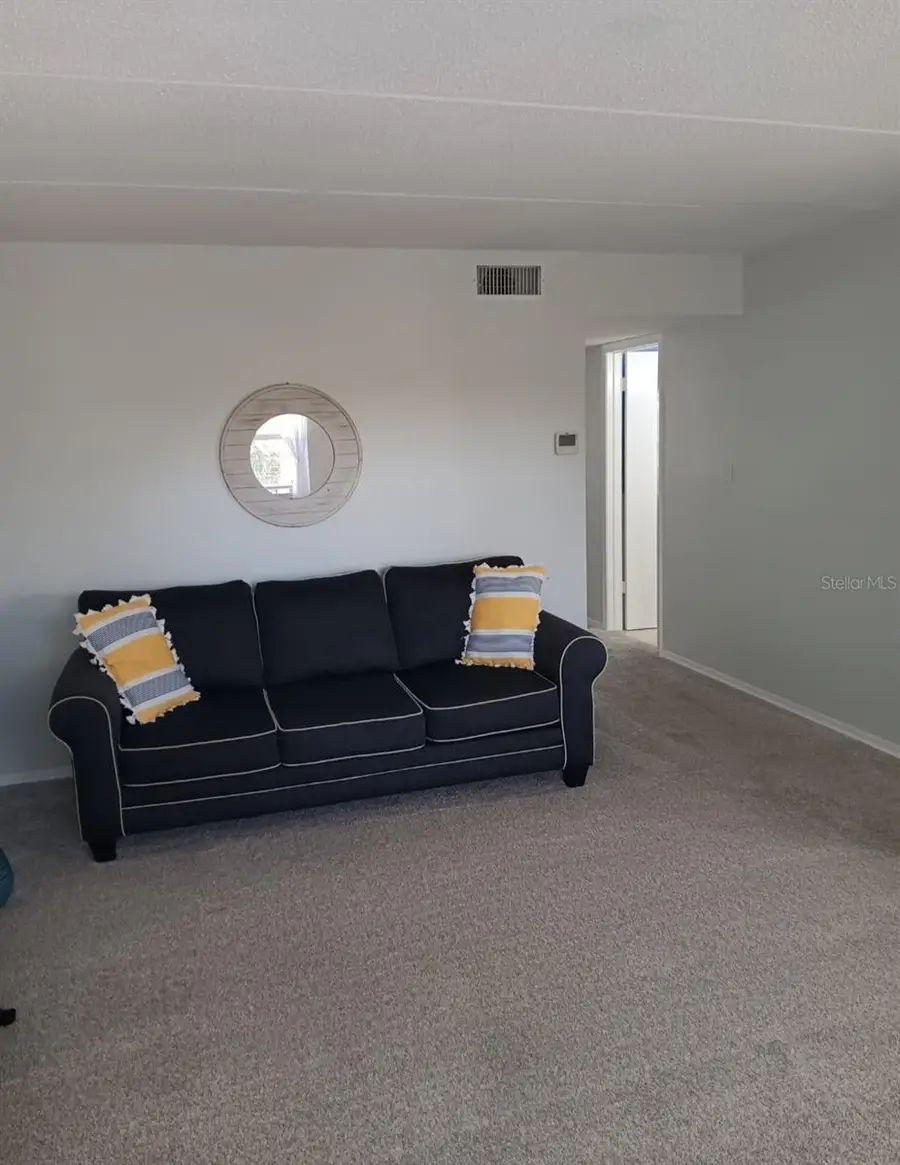 11720 Park Boulevard #302, Seminole, FL 33772 - Image #3