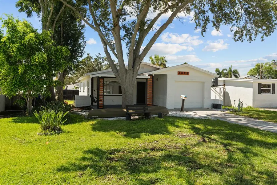 1826 Nevada Avenue Ne, Saint Petersburg, FL 33703 - Image #2