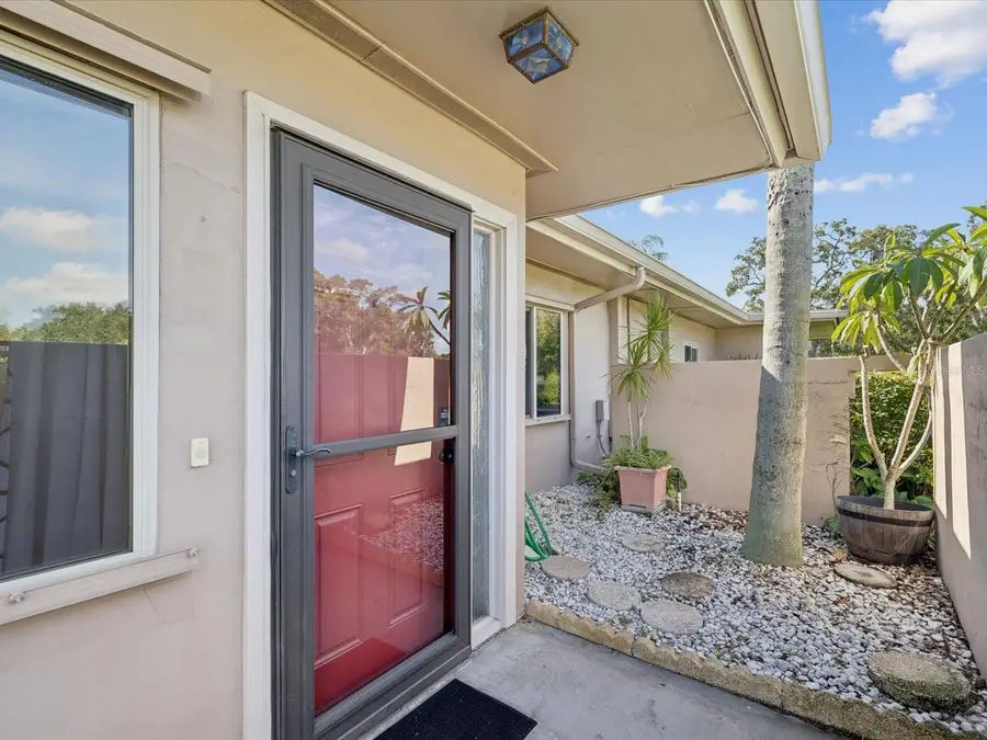 2284 Oak Neck Road #E, Clearwater, FL 33763 - Image #3