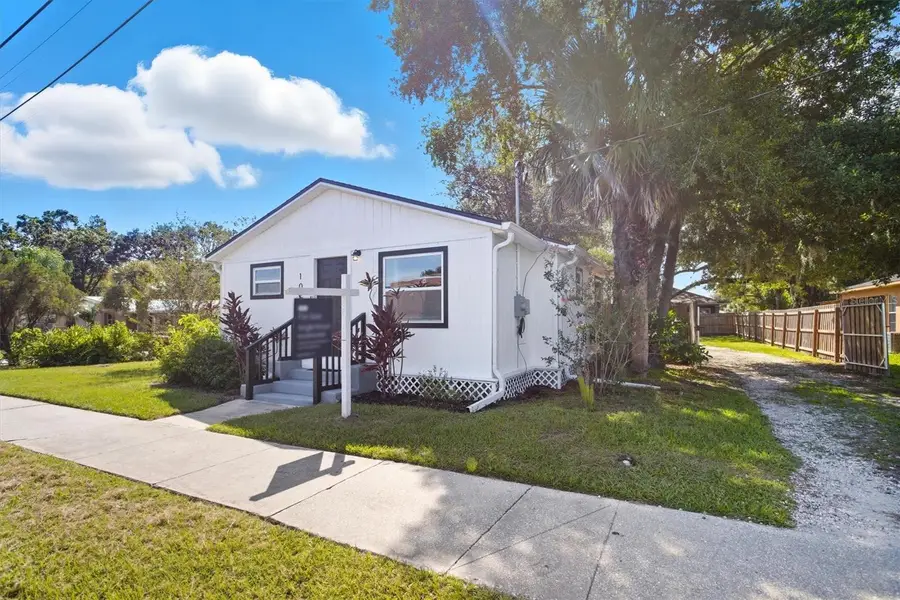 105 S Maryland Avenue, Plant City, FL 33563 - Image #2