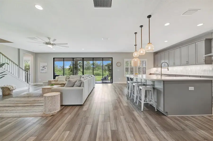 9109 Warm Springs Circle, Parrish, FL 34219 - Image #3