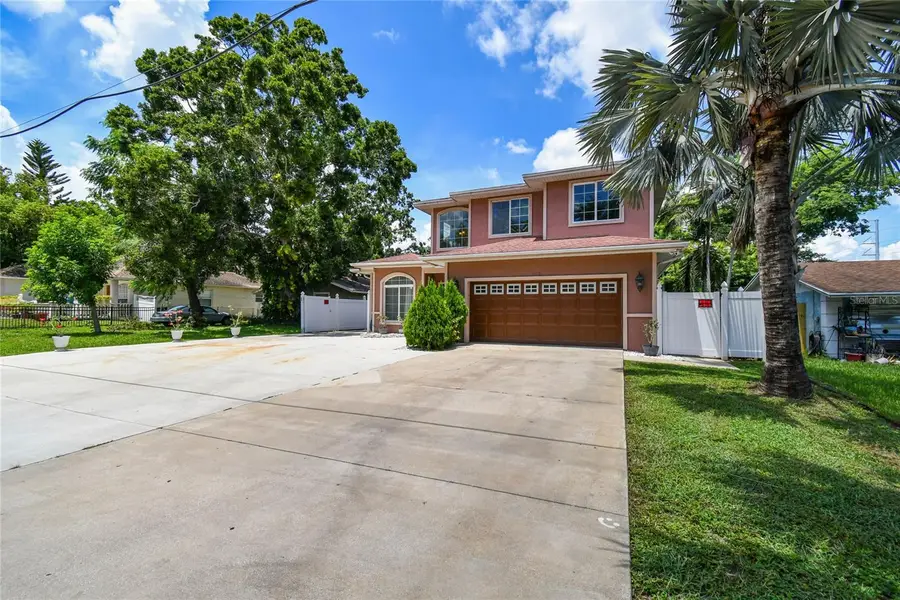 3225 71st Avenue N, Saint Petersburg, FL 33702 - Image #2