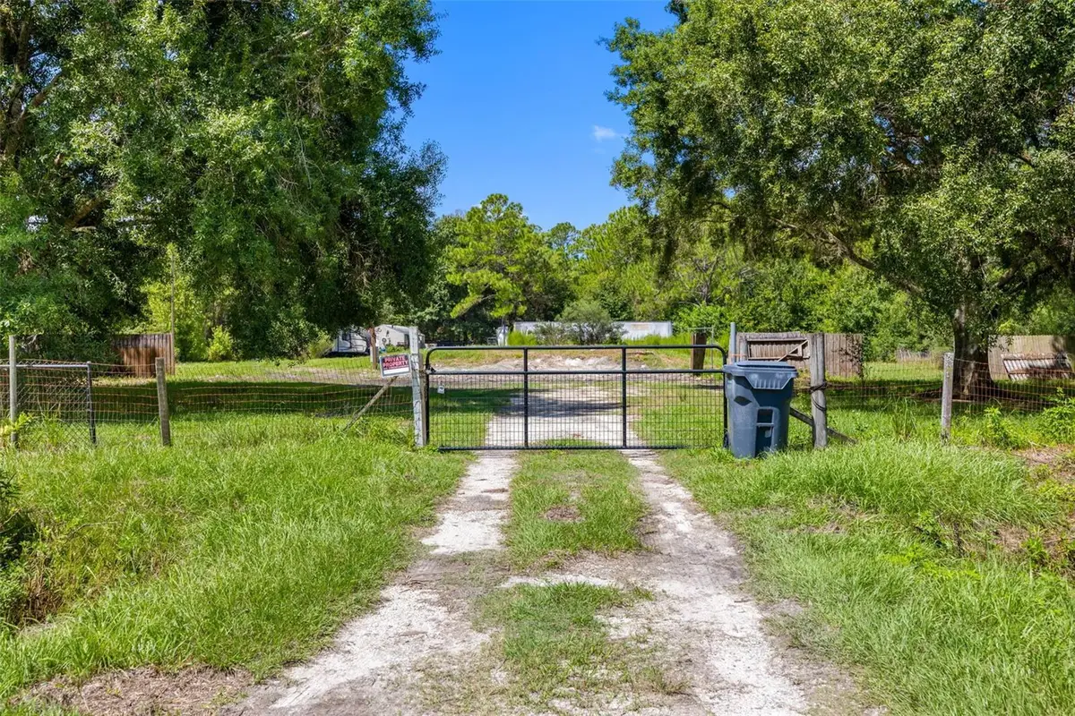 3207 Cypress Trails Drive, Polk City, FL 33868 - Image #1