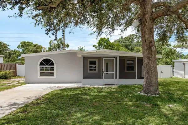 130 Melody Lane, LARGO, FL 33771