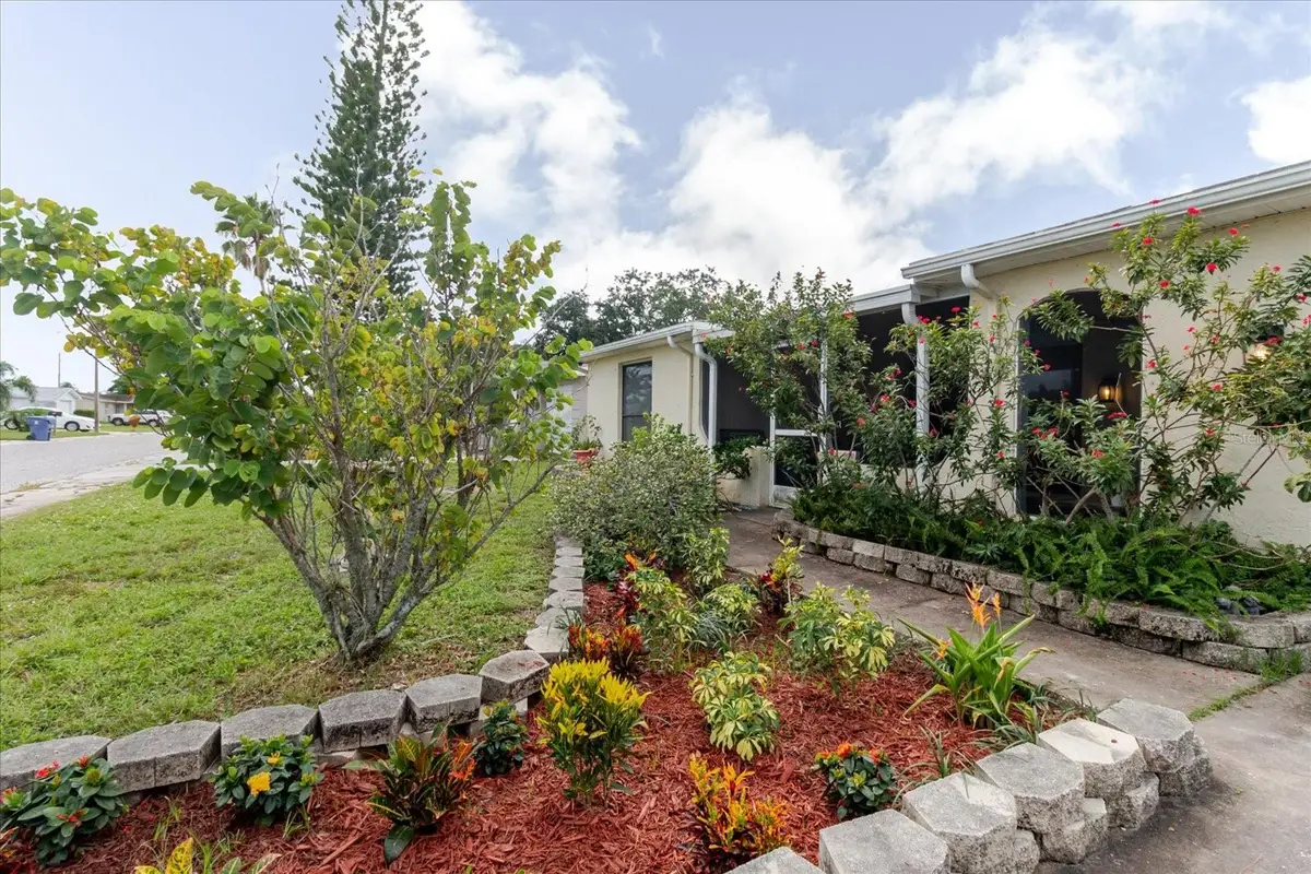 3310 Salisbury Dr, Holiday, FL 34691 - Image #1