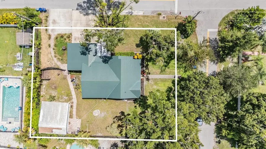 901 & 903 Cornelius Avenue, Tampa, FL 33603 - Image #2