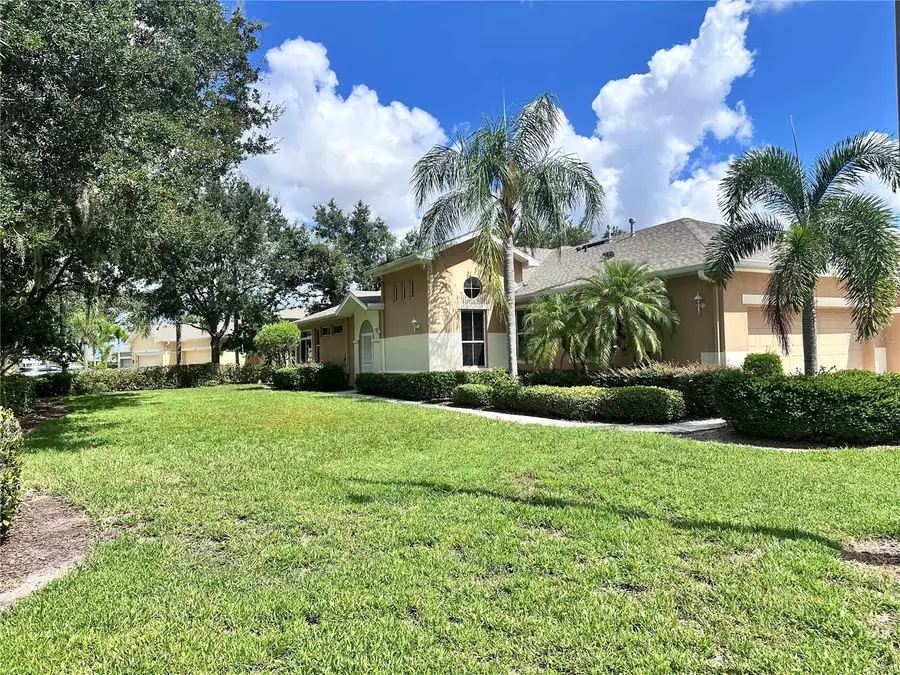2037 Sifield Greens Way, Sun City Center, FL 33573 - Image #2