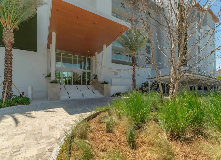 1020 Sunset Point Road #302, Clearwater, FL 33755 - Image #3