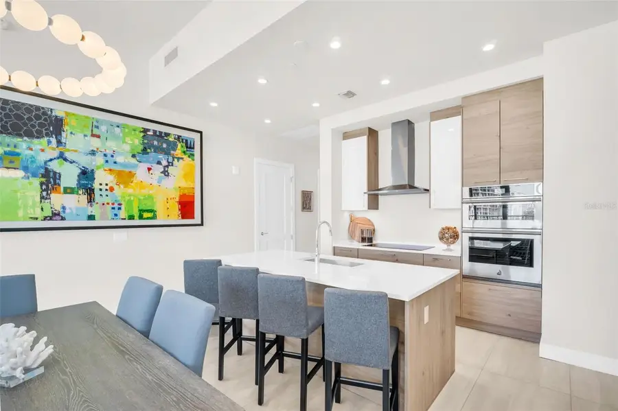 301 1st Street S #706, Saint Petersburg, FL 33701 - Image #3