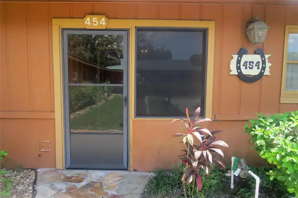 454 Cottage Circle, RIVER RANCH, FL 33867