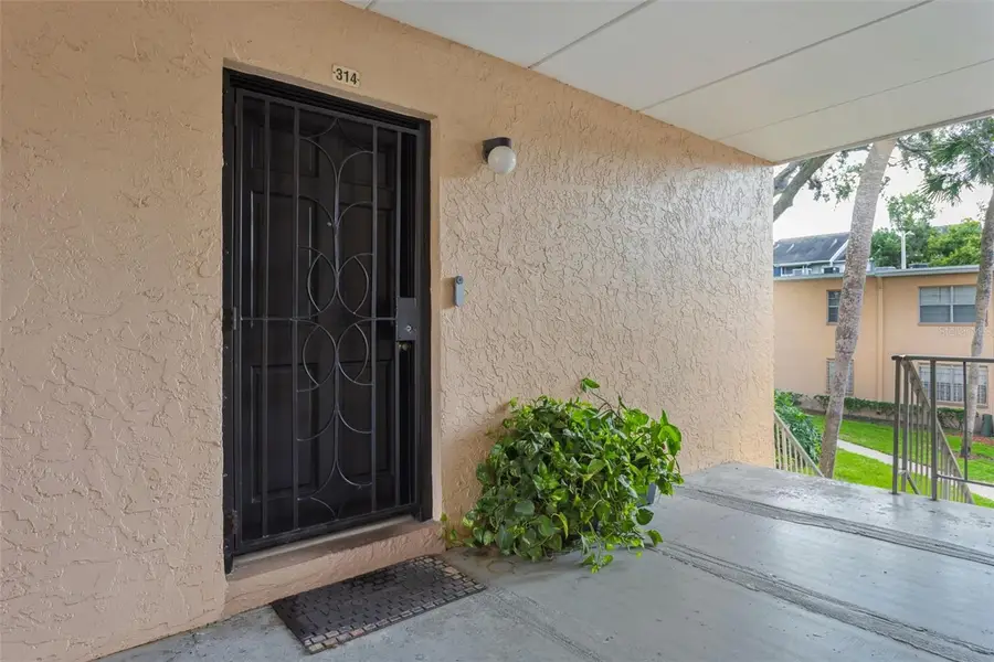 4718 Christa Court #314, Tampa, FL 33614 - Image #3