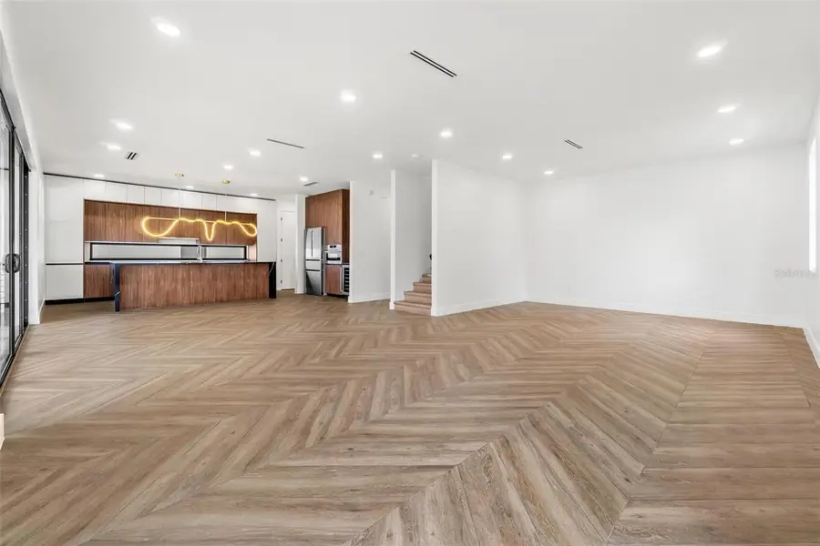 401 Park Boulevard, Oldsmar, FL 34677 - Image #2