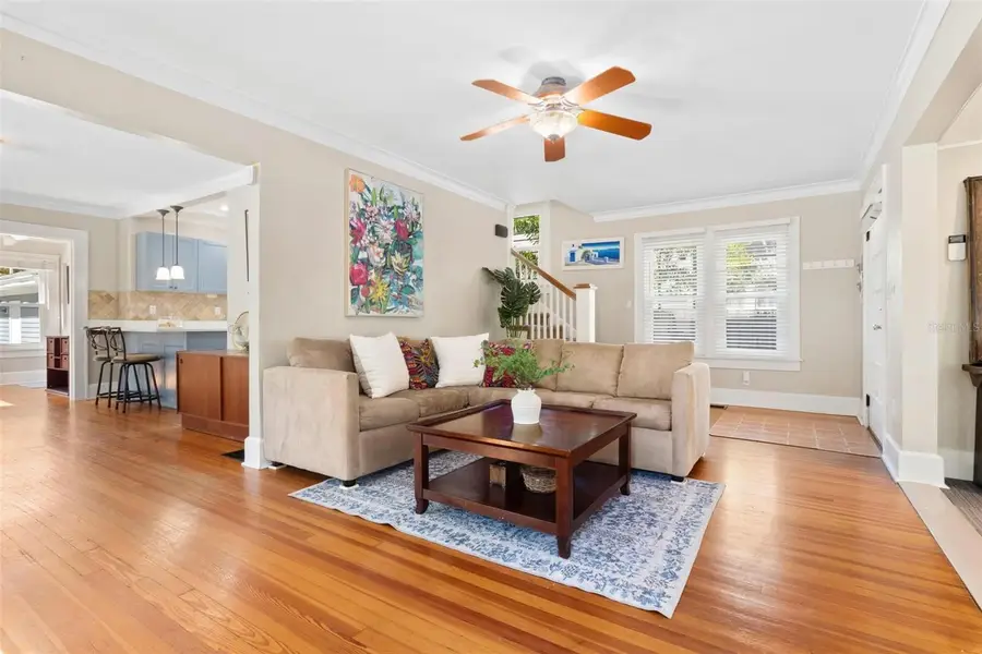 304 21st Avenue N, Saint Petersburg, FL 33704 - Image #2