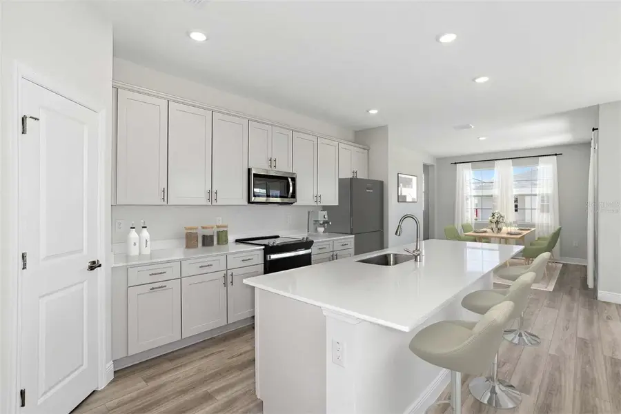 9913 Surrey Rose Drive, San Antonio, FL 33576 - Image #2