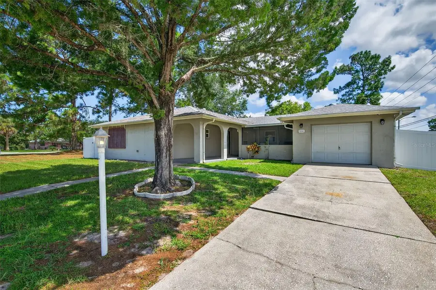 9258 Regatta Circle, Spring Hill, FL 34606 - Image #2