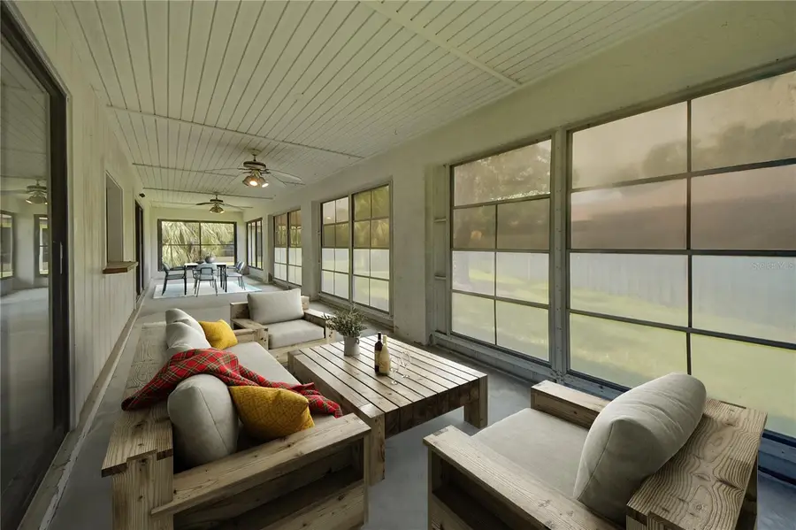 3001 Vivienda Boulevard, Bradenton, FL 34207 - Image #2