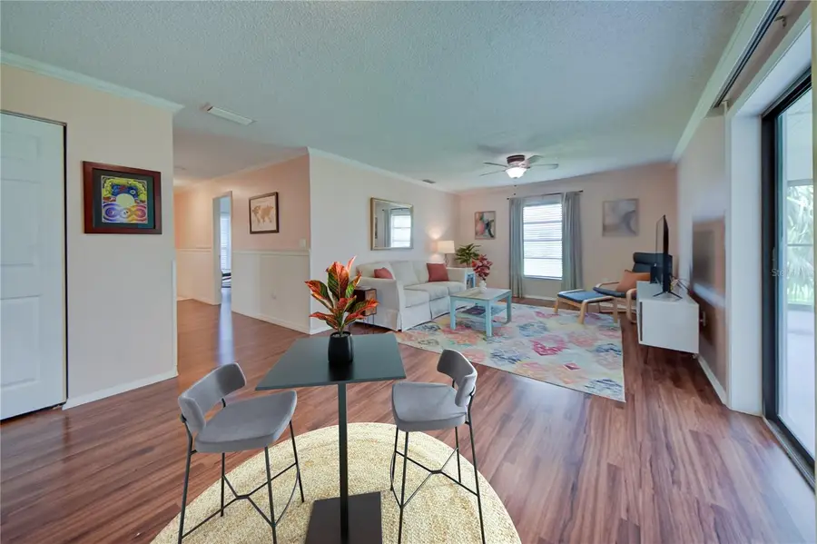 3001 Vivienda Boulevard, Bradenton, FL 34207 - Image #3