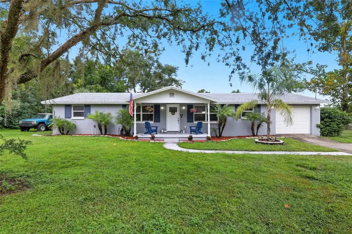 12217 Victor Lane, Dade City, FL 33525 - Image #1