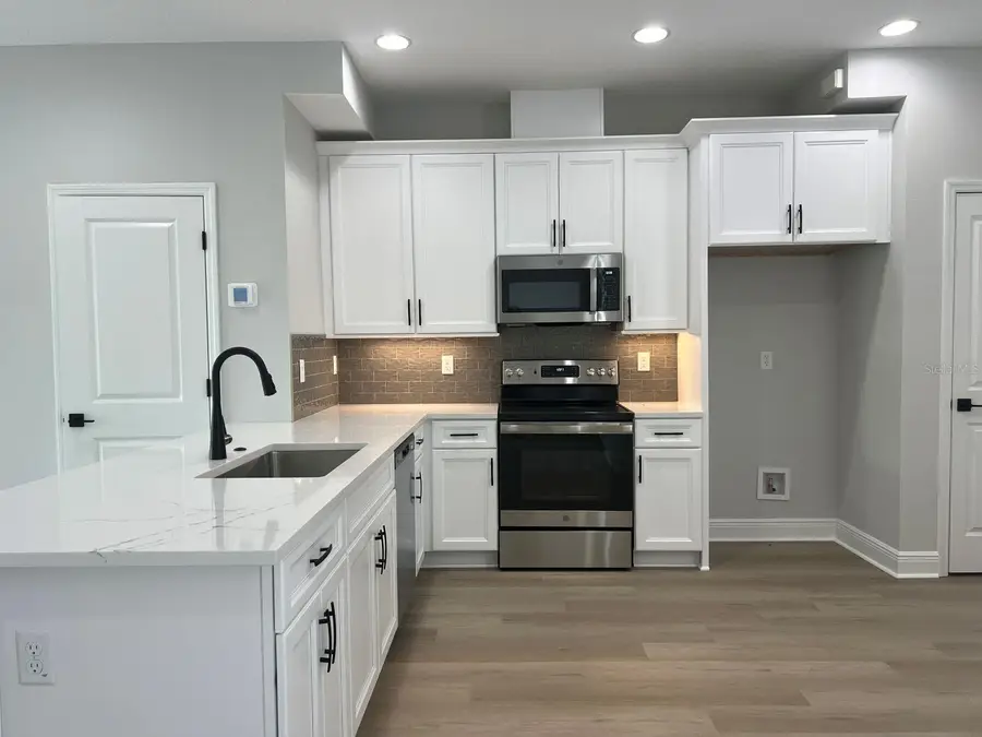 7680 93rd Street N, Seminole, FL 33777 - Image #2