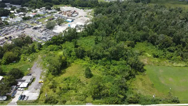 4206 E 574 Highway, PLANT CITY, FL 33563