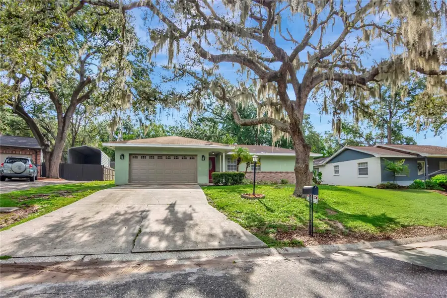 2209 Boxwood Way, Brandon, FL 33511 - Image #2
